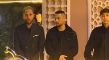 بمشاركة نجوم الكرة.. نجوم الأهلي والزمالك في عزاء والد اللاعب محمد سمير